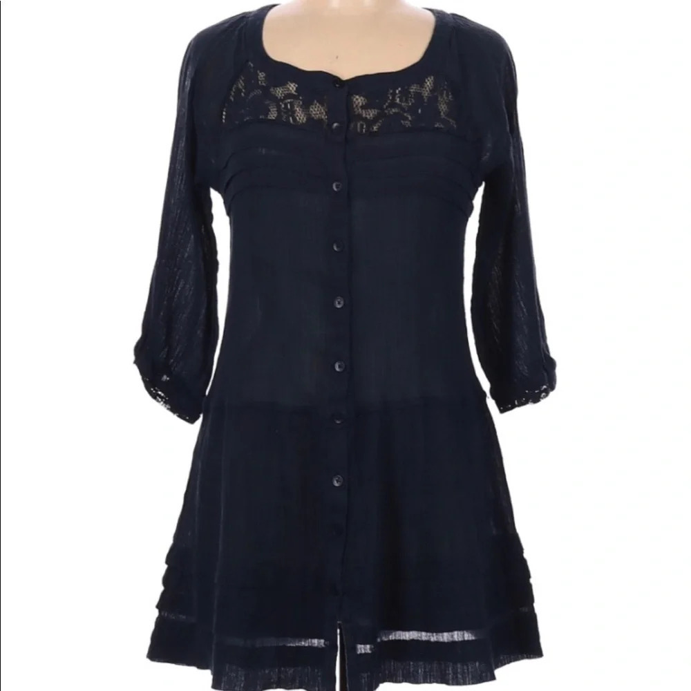 Free People 3/4 Sleeve Button Blouse size Small